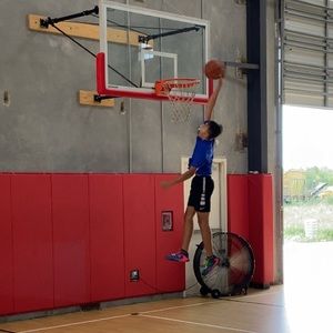 Meet your Posher, Daniel